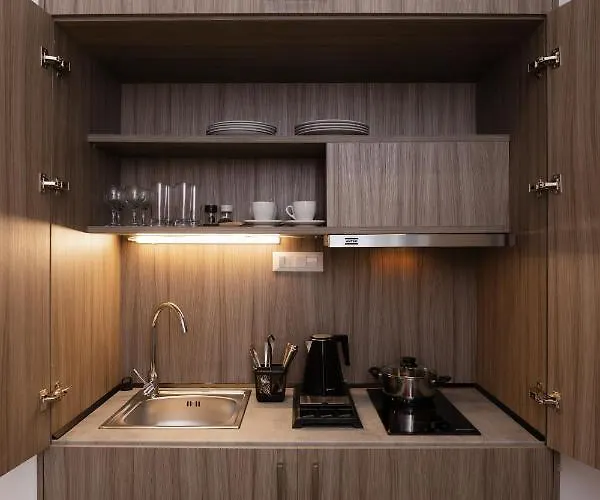 Elite 塞萨洛尼基